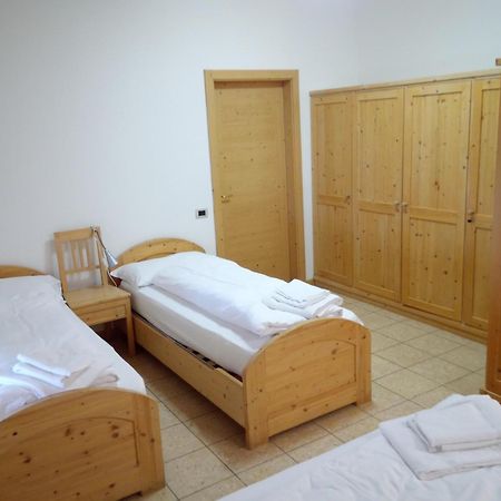 Pieve Tesino Taxus Hostel מראה חיצוני תמונה